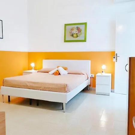 Punta Prosciutto Bed * Torre Lapillo